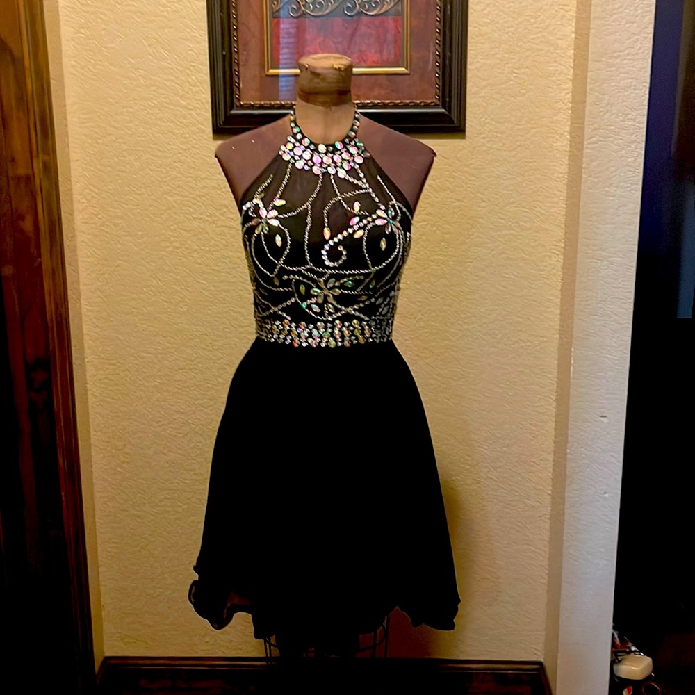 Precious Formal Size 2, beautifully beaded halter cocktail dress. 👗👗👗👗👗👗👗